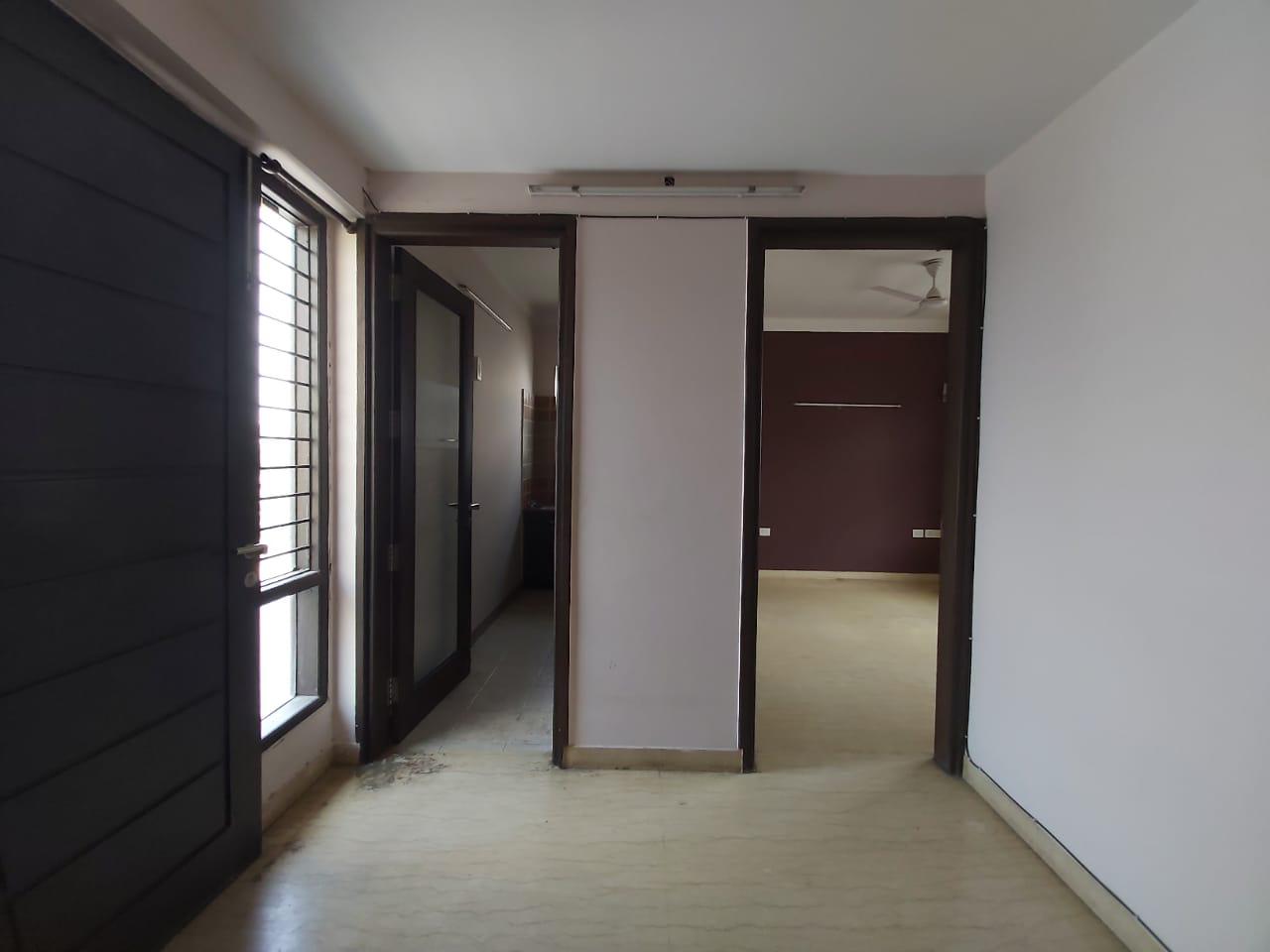 2 BHK Semi-Furnished Builder Floor in Sector 45, Gurugram
