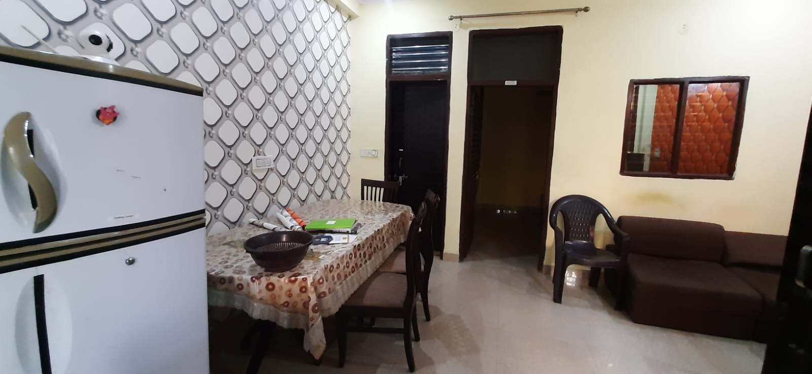 3 BHK + 1 Semi Furnished Apartment for Rent in Mahavir Enclave, Delhi